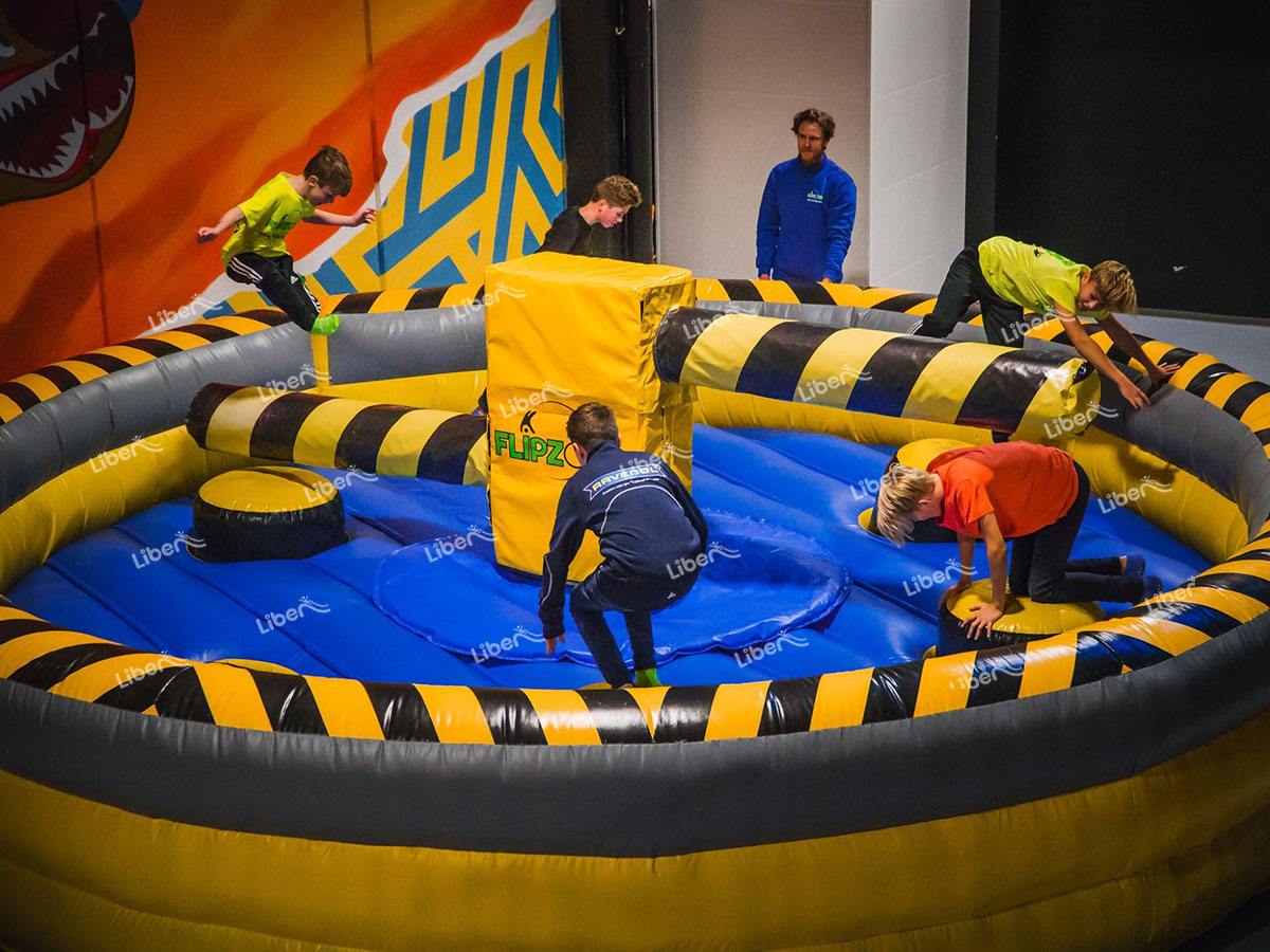 indoor trampoline park-2