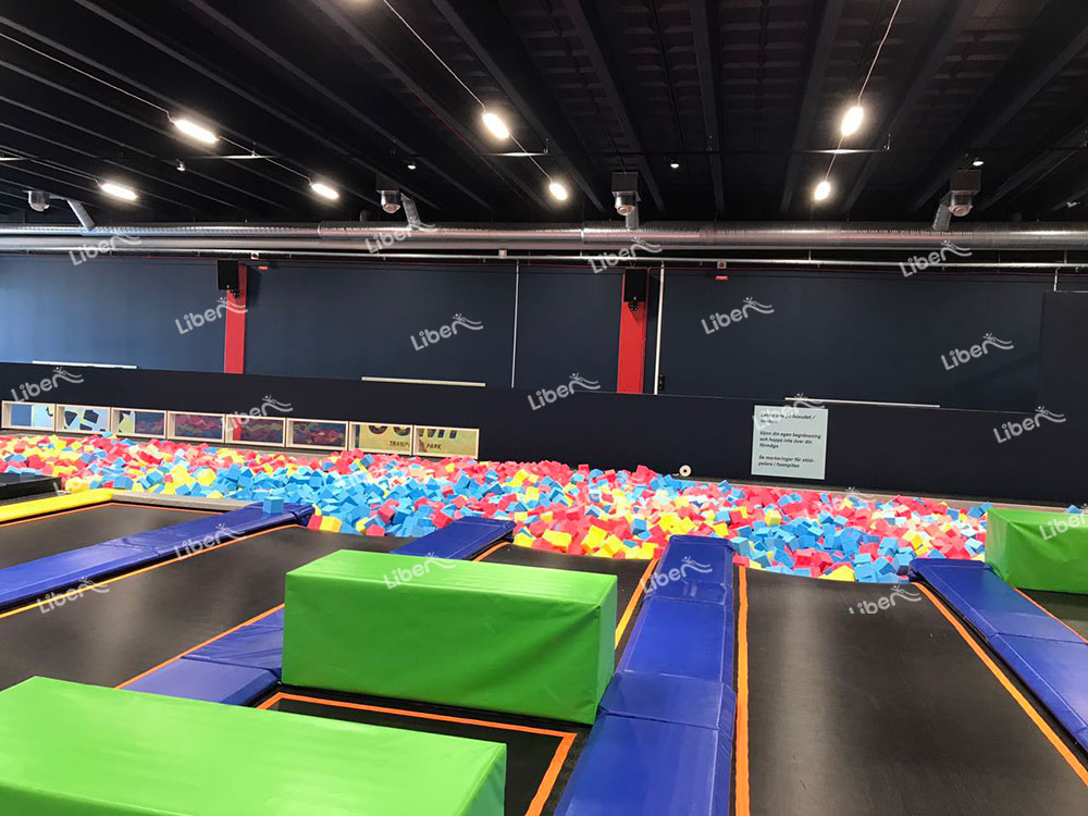 Trampoline