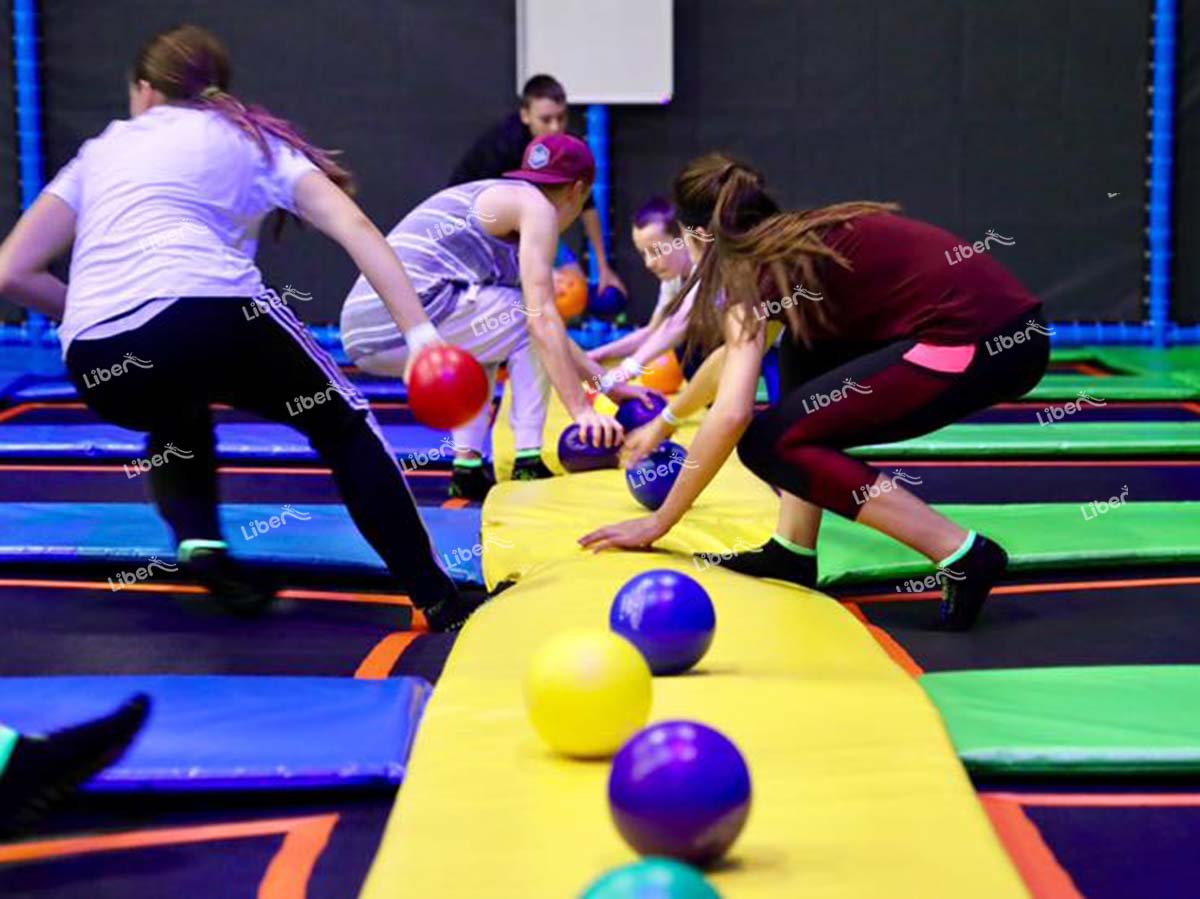 trampoline park -1